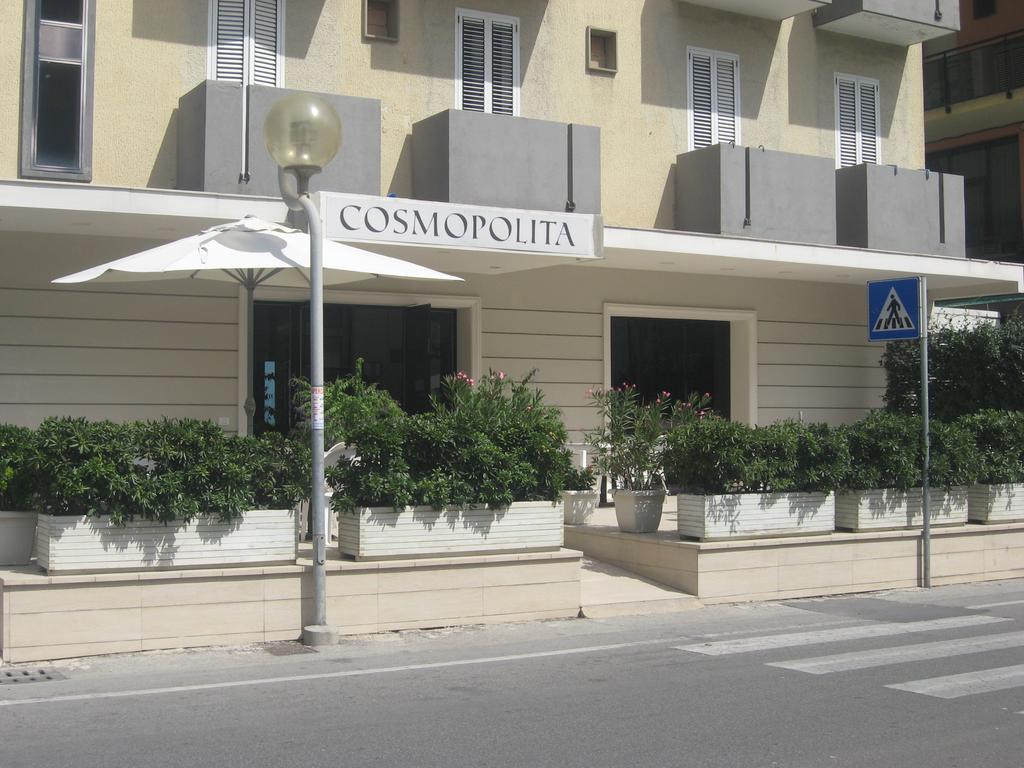 Hotel Cosmopolita Rimini Extérieur photo